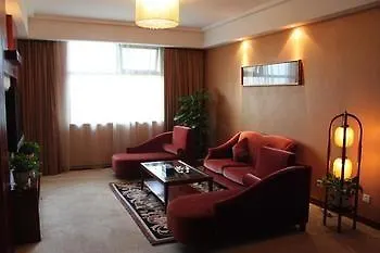 Kaifu Jianguo Hotel زينجزو 4*,