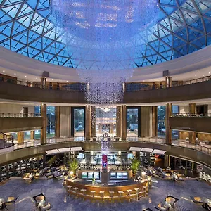 Отель Sofitel International